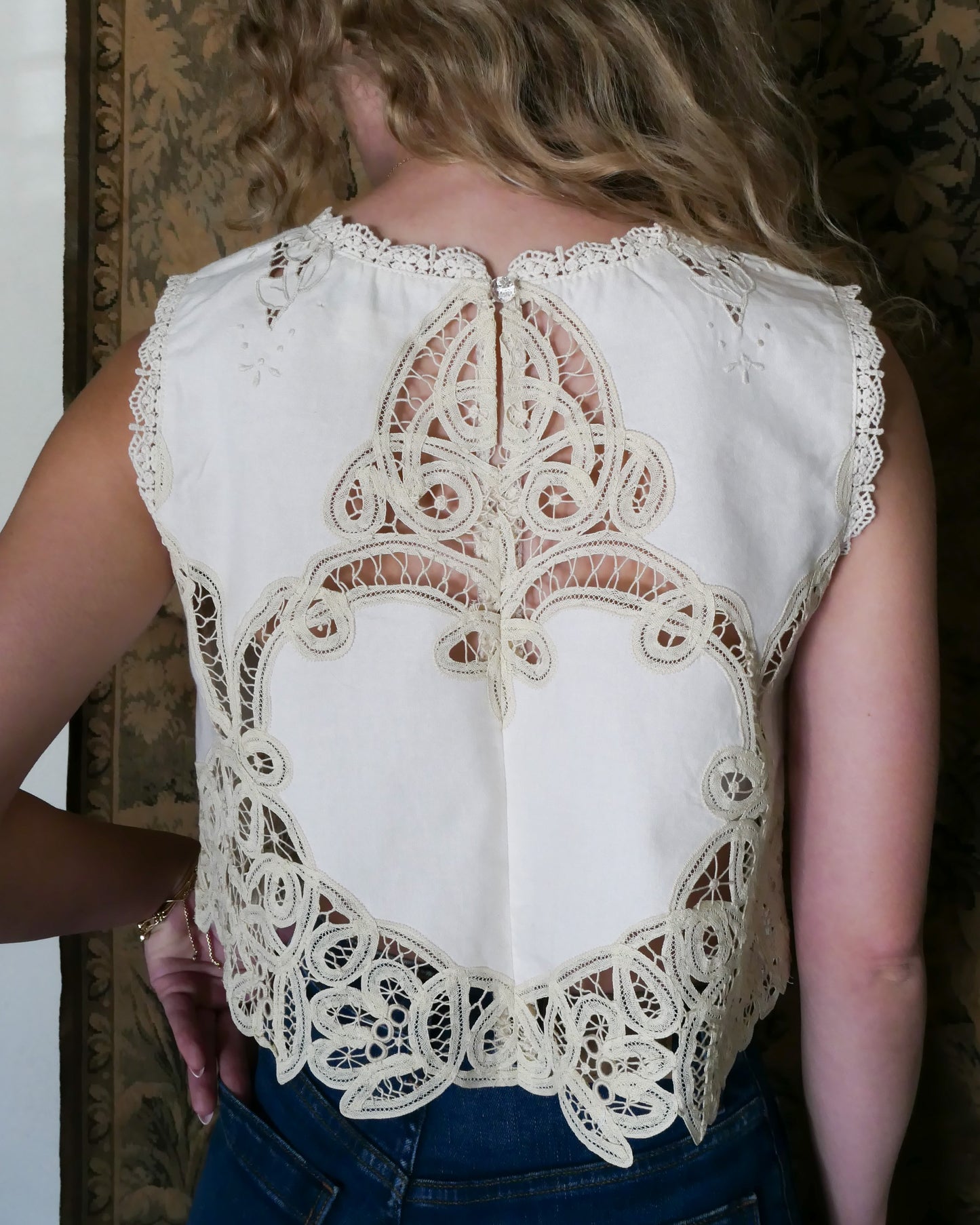 Valentine Battenberg Lace Cropped Tank Top in Natural