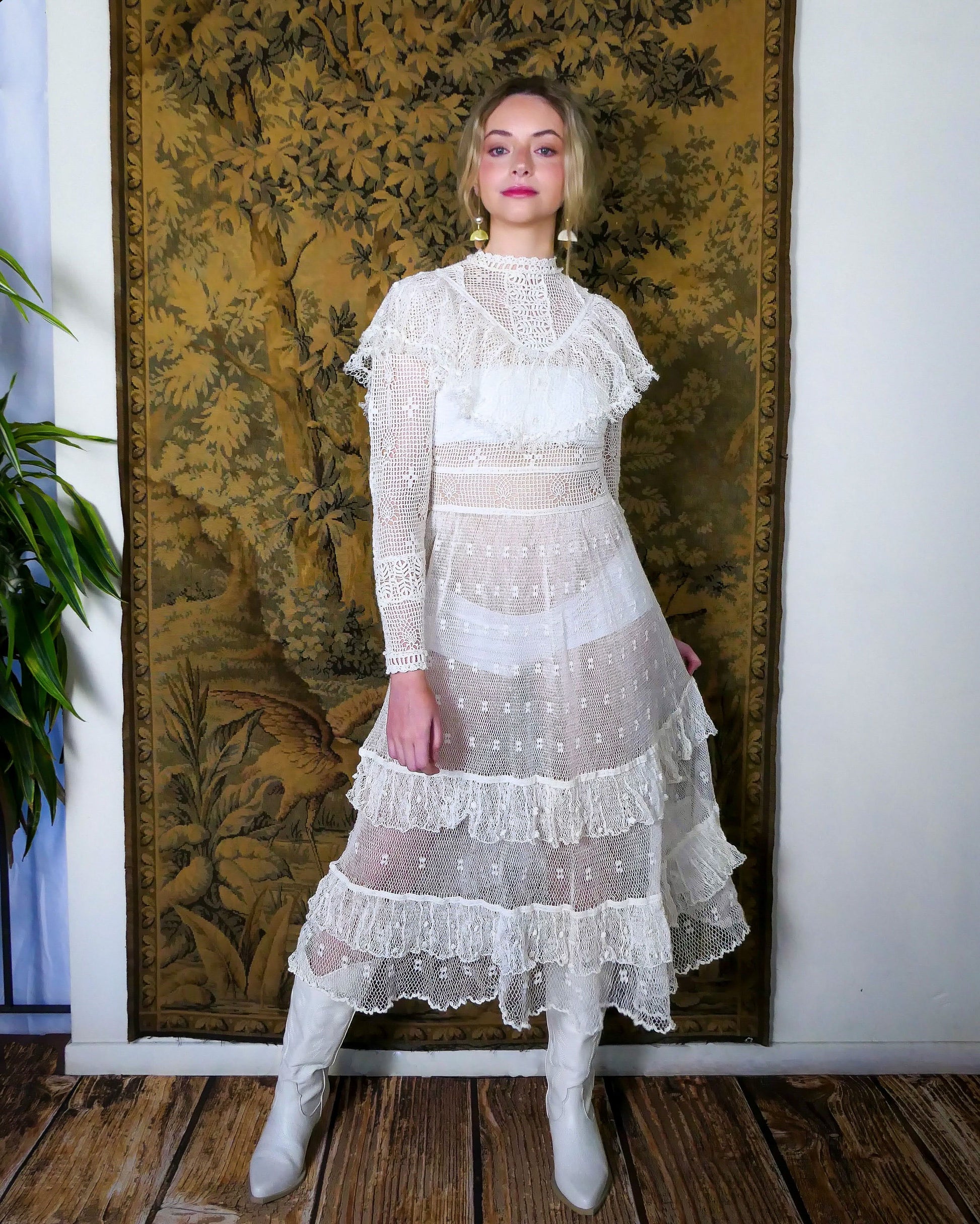 Lim's Original Hand Crocheted Maxi Dress Lim's Vintage Lim's Original Hand Crocheted Maxi Dress Lim's Vintage